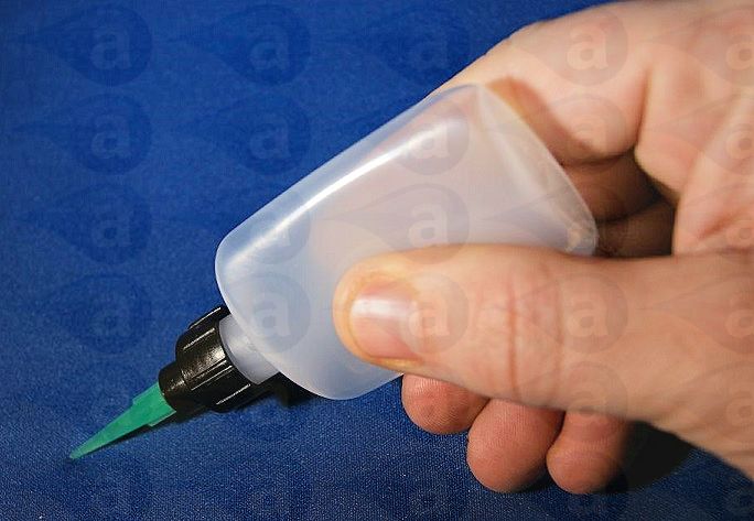 AD75BC 3/4oz Bottle & Cap Adhesive Dispensing